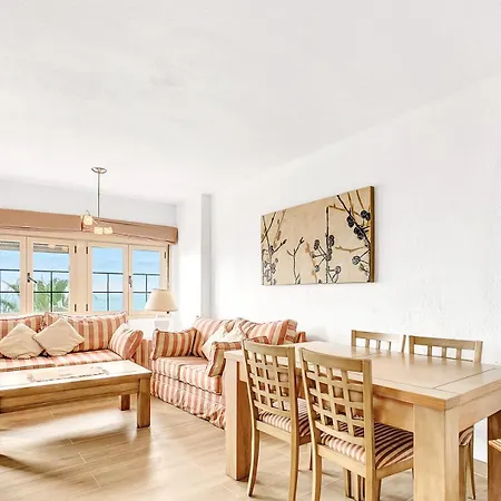 Apartment J96 Cabopino Marbella